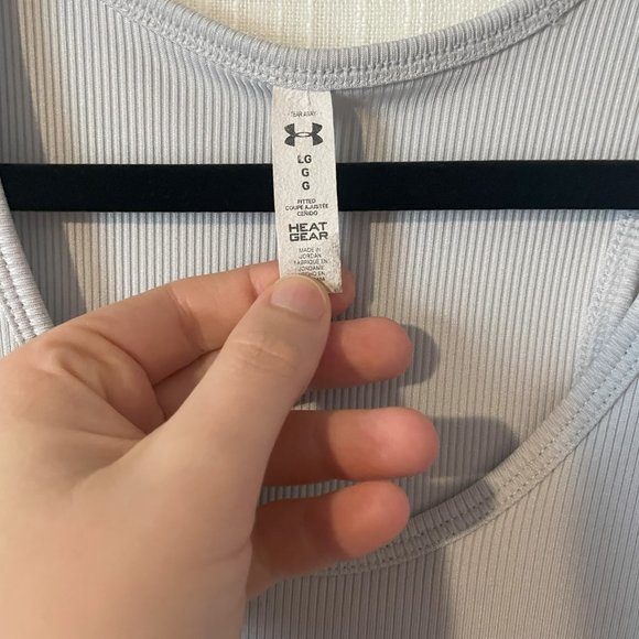 Under Armour Athletic Tank (L) - Picture 2 of 5